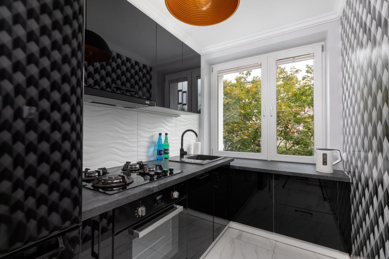 Rent Like Home - Hoza 38 Warschau Exterior foto